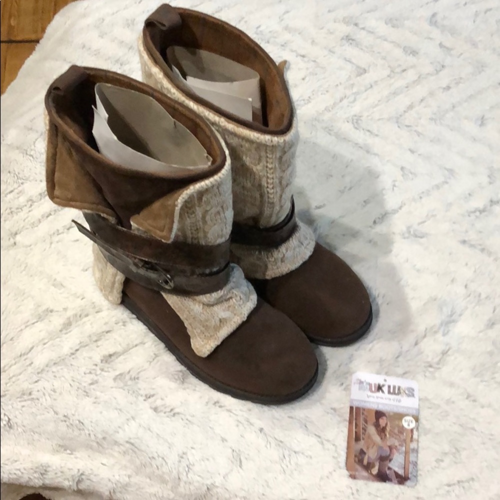 Muk Luks Boots!